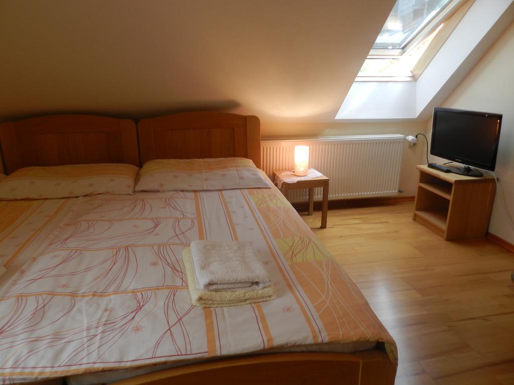 Apartments Dvor Бовец Екстер'єр фото