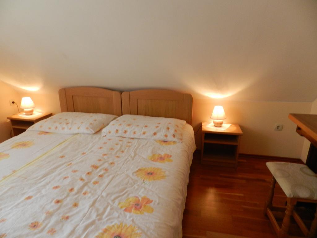 Apartments Dvor Бовец Екстер'єр фото